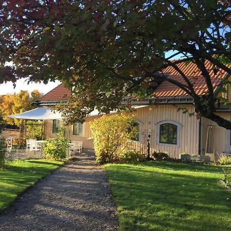 Runnvikens Pensionat Tystberga Eksteriør billede