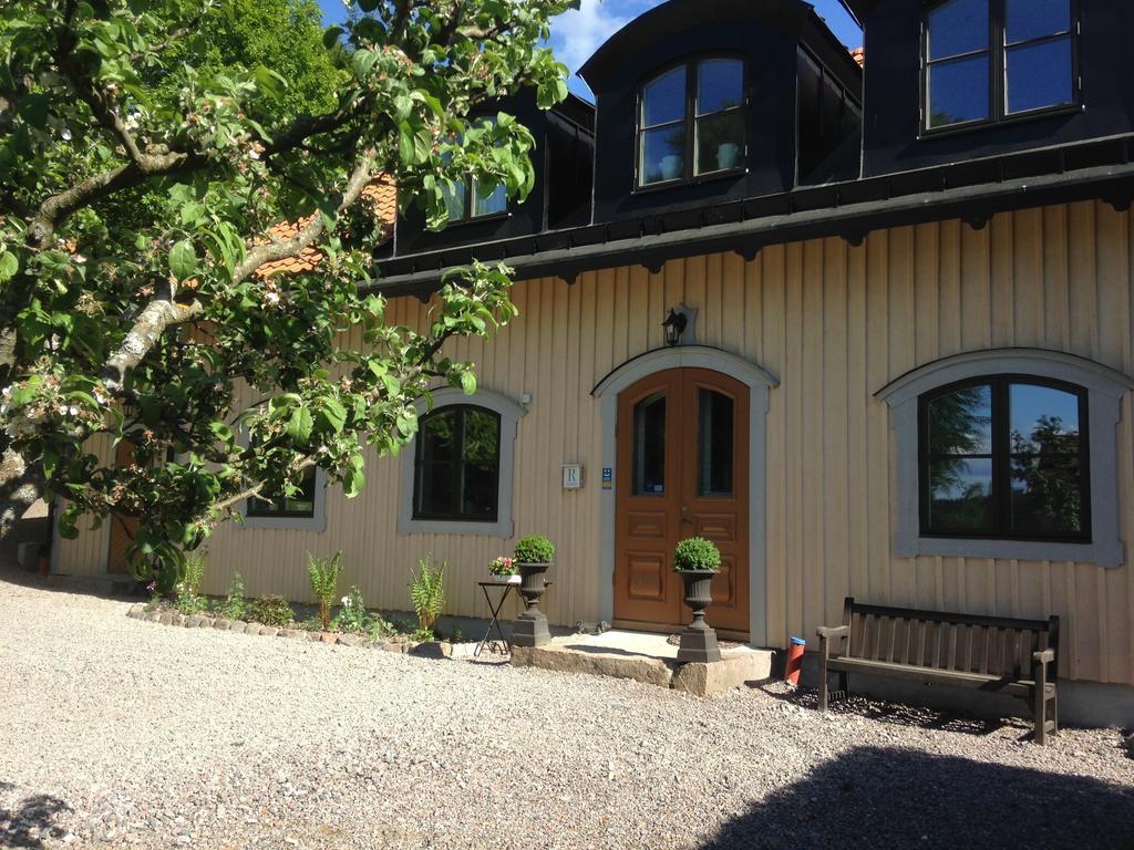 Runnvikens Pensionat Tystberga Eksteriør billede